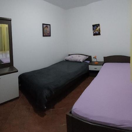 Apartman Vukoja Pakostane Apartment Bagian luar foto